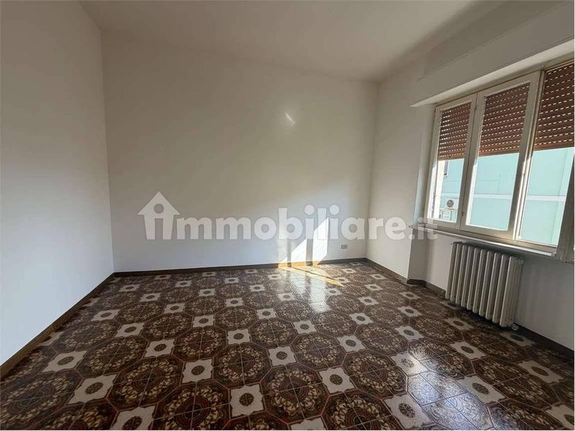 Appartamento buono stato, primo piano, Pintura, Morrovalle — foto 2 di 16