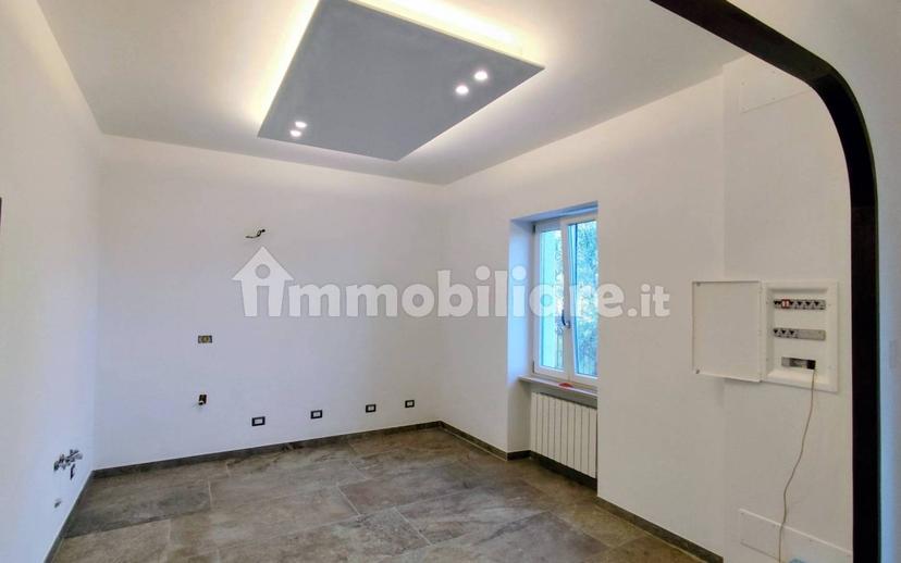 Trilocale ottimo stato, piano terra, Amelia — foto 3 di 12