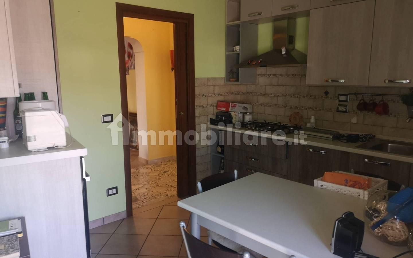 Terratetto plurifamiliare piazza Cristo Re 13, Fontanarosa