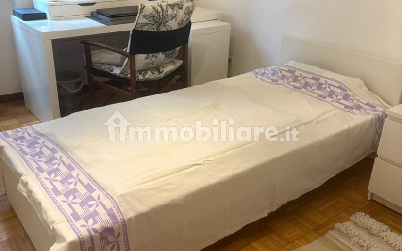 Stanza doppia via Broseta 131, Bergamo