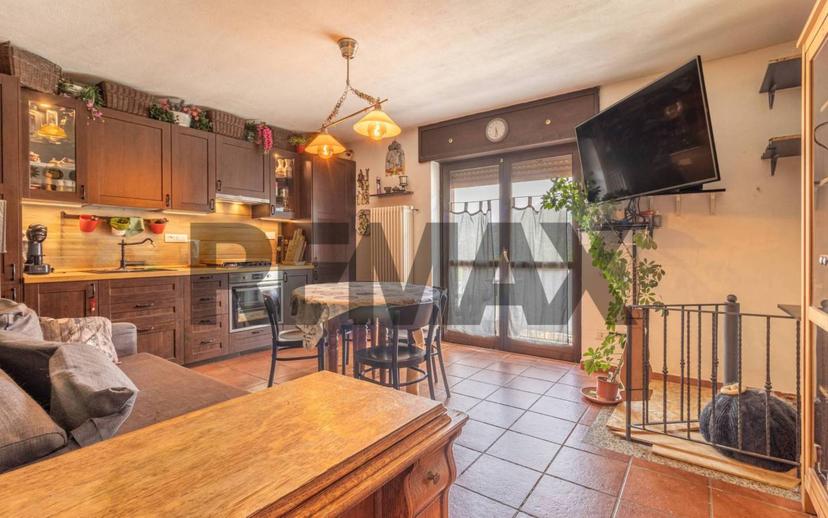 Quadrilocale Località Soleil 27, Centro, Chatillon — foto 17 di 25