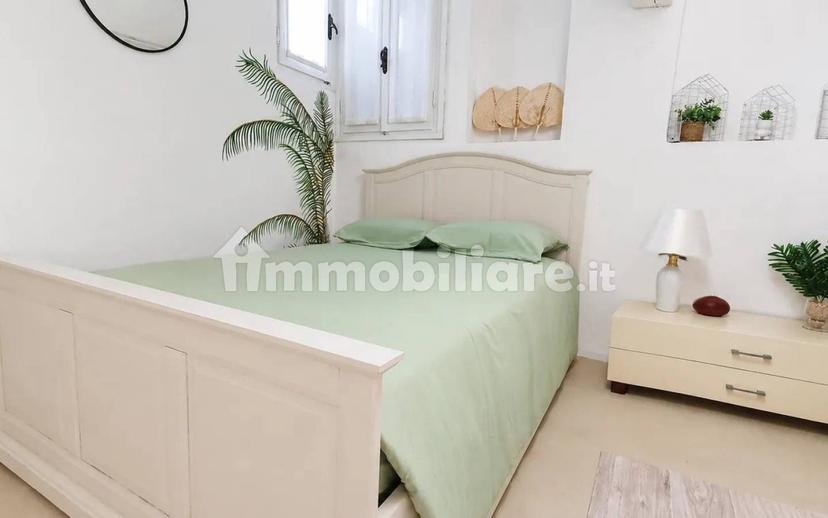 Bilocale via Genova 27, Casorate Sempione — foto 2 di 17