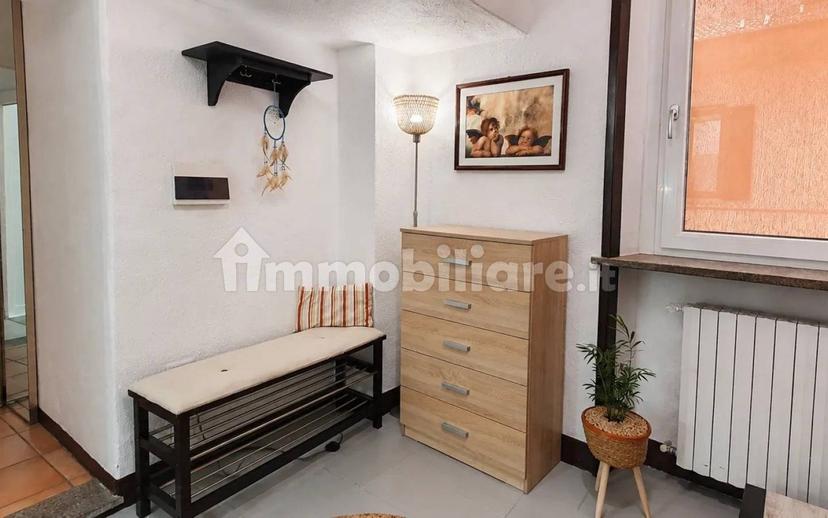 Bilocale via Genova 27, Casorate Sempione — foto 14 di 17