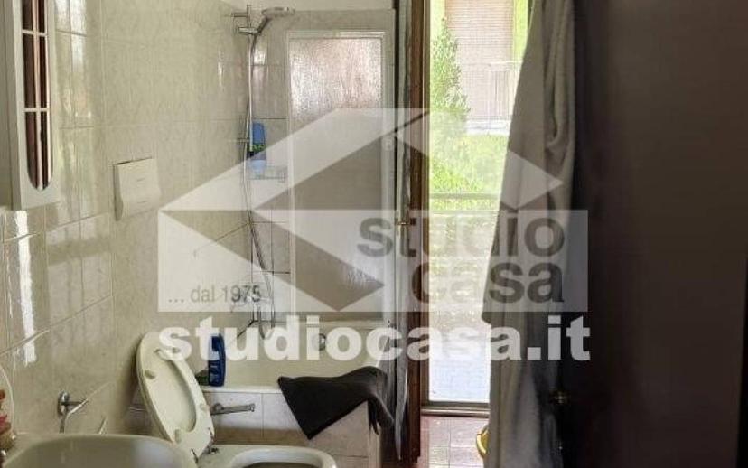 Monolocale via Evangelista Torricelli, 3, Albano Sant'Alessandro — foto 2 di 9