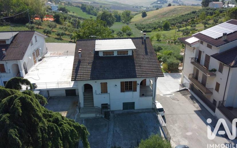 Villa unifamiliare via XXV APRILE, Mogliano — foto 26 di 31