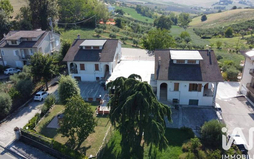 Villa unifamiliare via XXV APRILE, Mogliano — foto 27 di 31