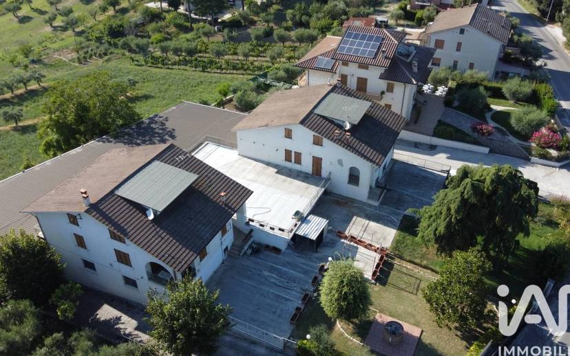 Villa unifamiliare via XXV APRILE, Mogliano — foto 28 di 31
