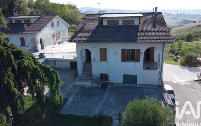 Villa unifamiliare via XXV APRILE, Mogliano — foto 10 di 31
