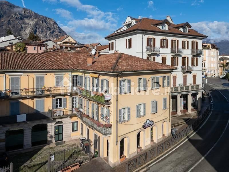 Trilocale piazza Dante Alighieri, Centro, Baveno — foto 7 di 12