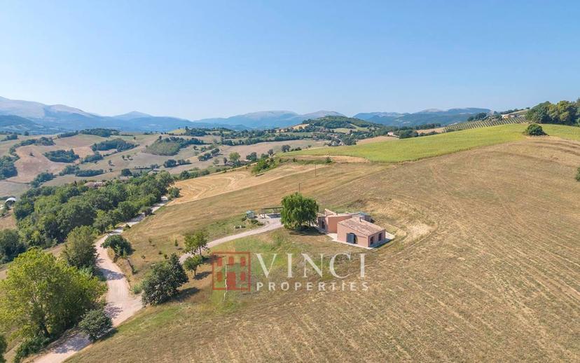 Villa unifamiliare, ottimo stato, 232 m², Camerino — foto 22 di 33