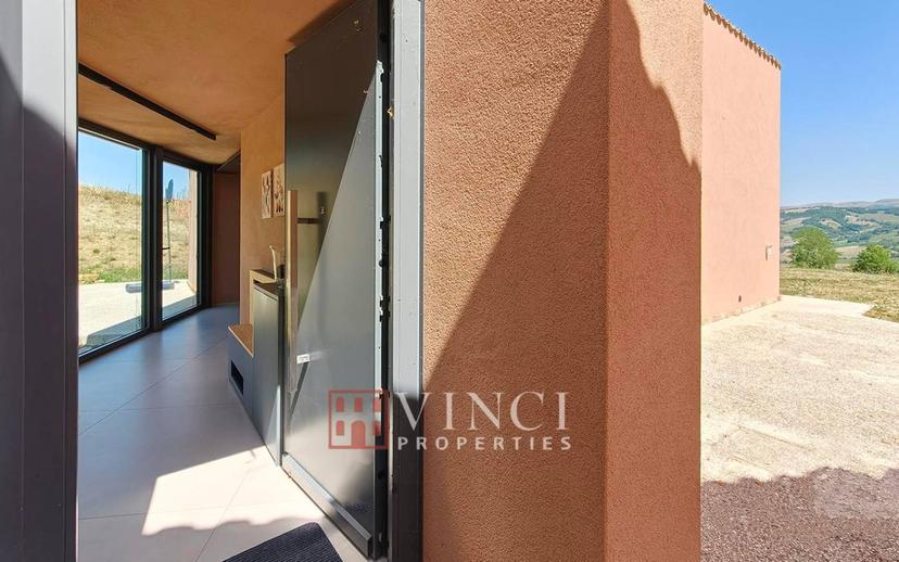 Villa unifamiliare, ottimo stato, 232 m², Camerino — foto 8 di 33