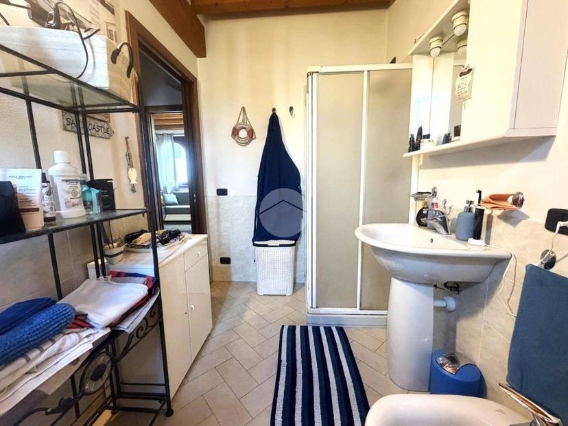 Bilocale via Monsignor Giovanni Biava 6, Cenate Di Sotto, Cenate Sotto — foto 7 di 13