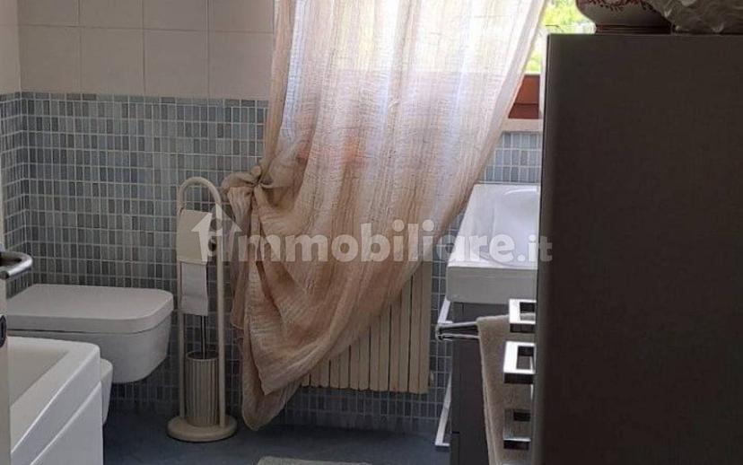 Quadrilocale via Gilberto Parlotti, Villa Fastiggi, Pesaro — foto 9 di 19