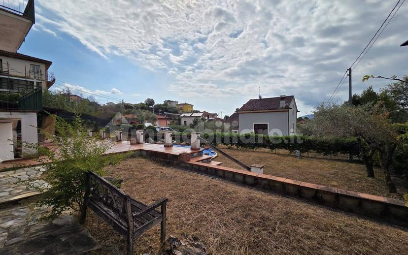Villa bifamiliare via Gorizia 18, Ceparana Carpena, Bolano — foto 18 di 29