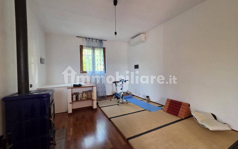 Villa bifamiliare via Gorizia 18, Ceparana Carpena, Bolano — foto 8 di 29