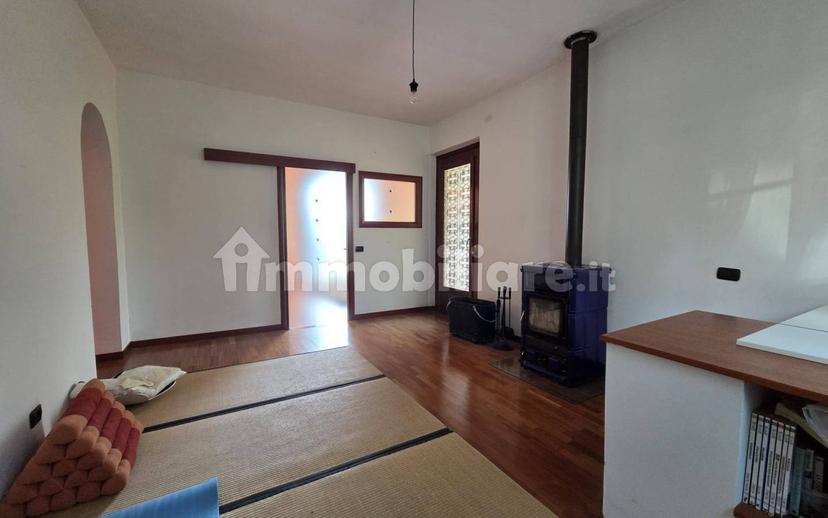 Villa bifamiliare via Gorizia 18, Ceparana Carpena, Bolano — foto 2 di 29