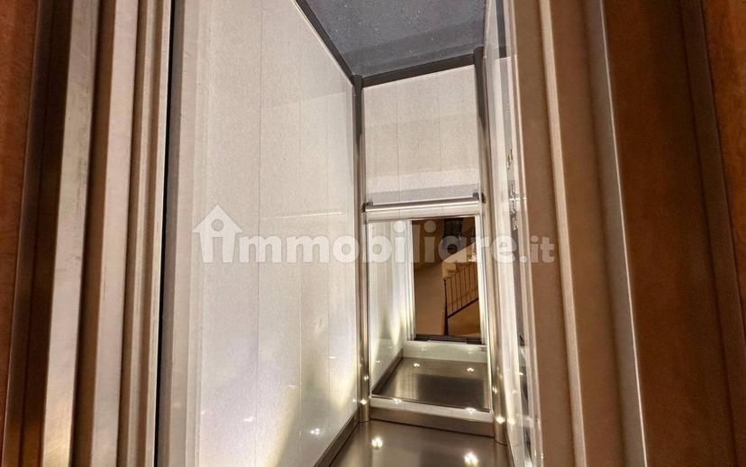 Bilocale ottimo stato, secondo piano, Centro, Merano — foto 17 di 23