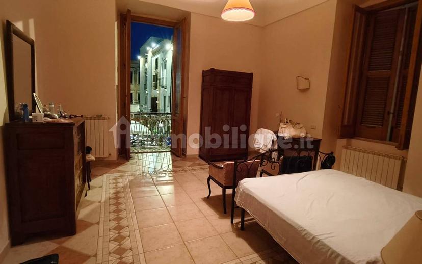 Quadrilocale piazza Nicola Giuseppe Tomaselli, Trani — foto 3 di 3