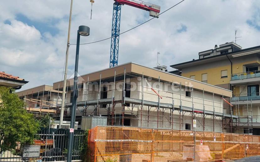Villa bifamiliare viale Lombardia 110, Varedo — foto 40 di 77