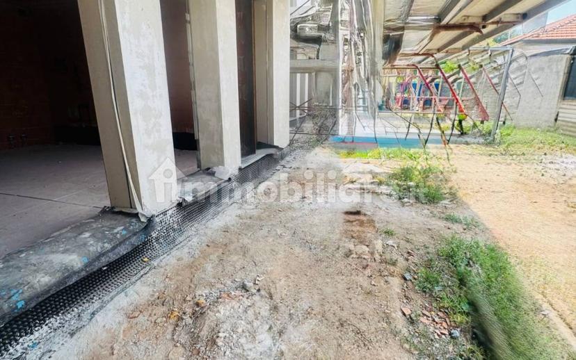 Villa bifamiliare viale Lombardia 110, Varedo — foto 4 di 77