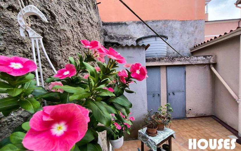 Terratetto unifamiliare via San Gavino, 16, Centro, Ozieri — foto 16 di 84