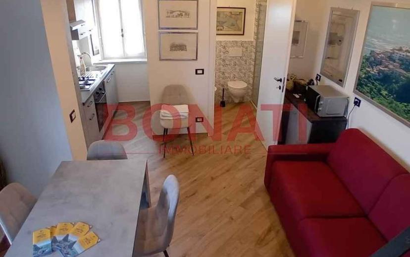 Trilocale ottimo stato, primo piano, Centro, Vezzano Ligure — foto 11 di 14