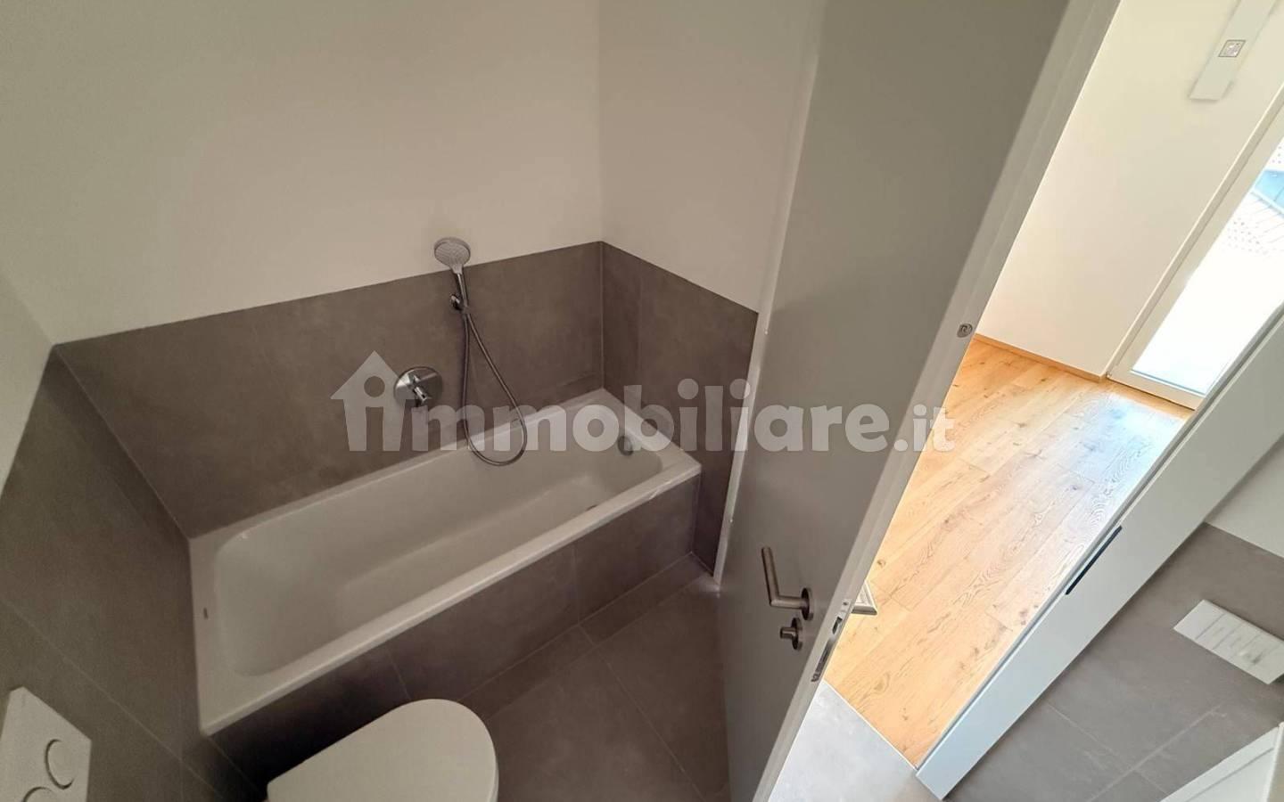 Quadrilocale via zara, Gries - San Quirino, Bolzano