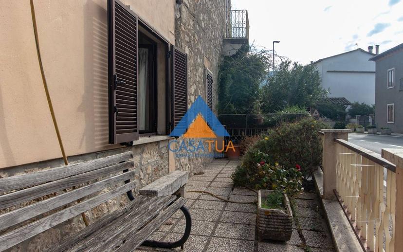 Trilocale via Vittorio Emanuele, Centro, Guardea — foto 6 di 24