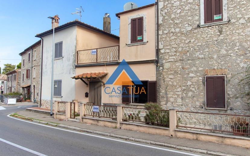 Trilocale via Vittorio Emanuele, Centro, Guardea — foto 13 di 24