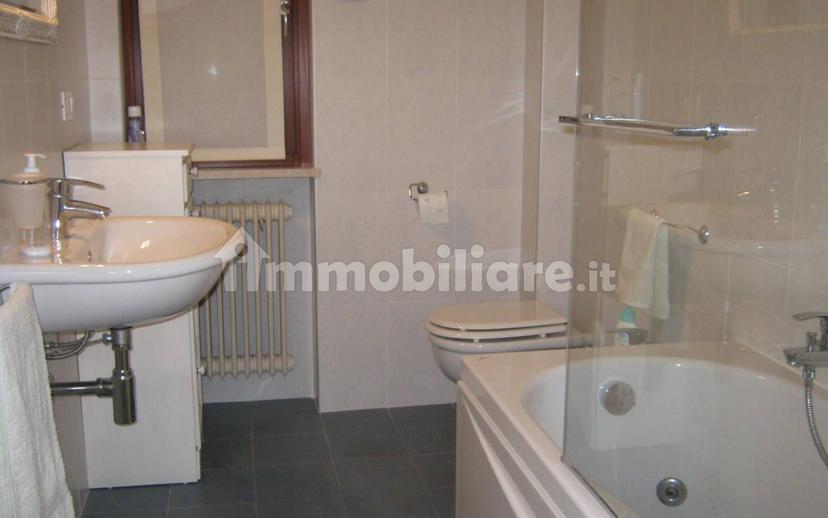 Bilocale via Aleardo Aleardi 32, Centro Storico, Desenzano del Garda — foto 14 di 14