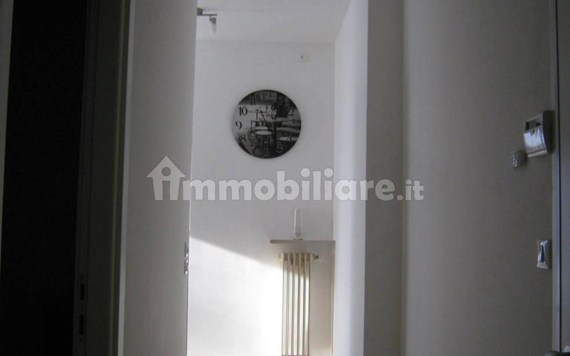Bilocale via Aleardo Aleardi 32, Centro Storico, Desenzano del Garda — foto 10 di 14