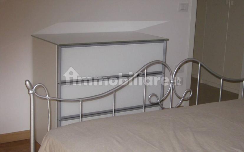 Bilocale via Aleardo Aleardi 32, Centro Storico, Desenzano del Garda — foto 9 di 14