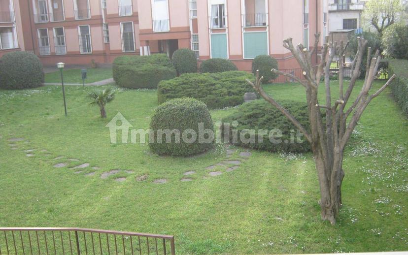 Bilocale via Aleardo Aleardi 32, Centro Storico, Desenzano del Garda — foto 8 di 14