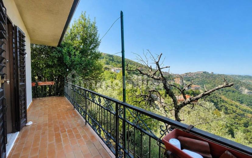 Terratetto unifamiliare 139 m², buono stato, Treppanico, Arpino — foto 14 di 30