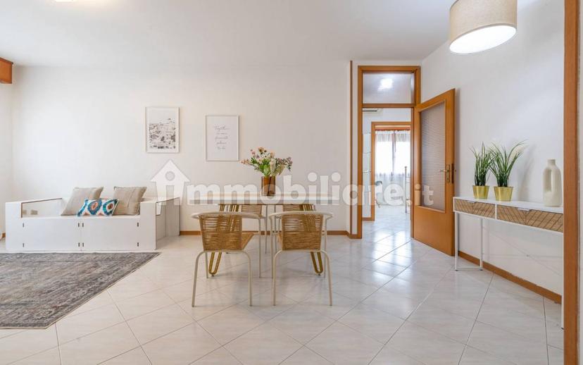 Appartamento via Marignano, 32, Centro, San Giovanni in Marignano — foto 22 di 42