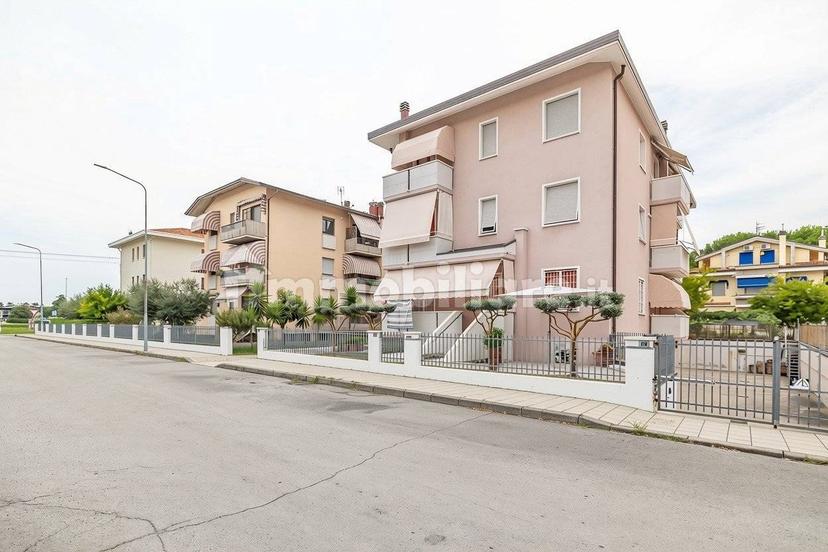Appartamento via Marignano, 32, Centro, San Giovanni in Marignano — foto 3 di 42
