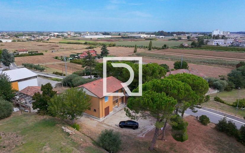 Villa unifamiliare Ponte Ospedaletto 194, Budrio, Longiano — foto 4 di 26