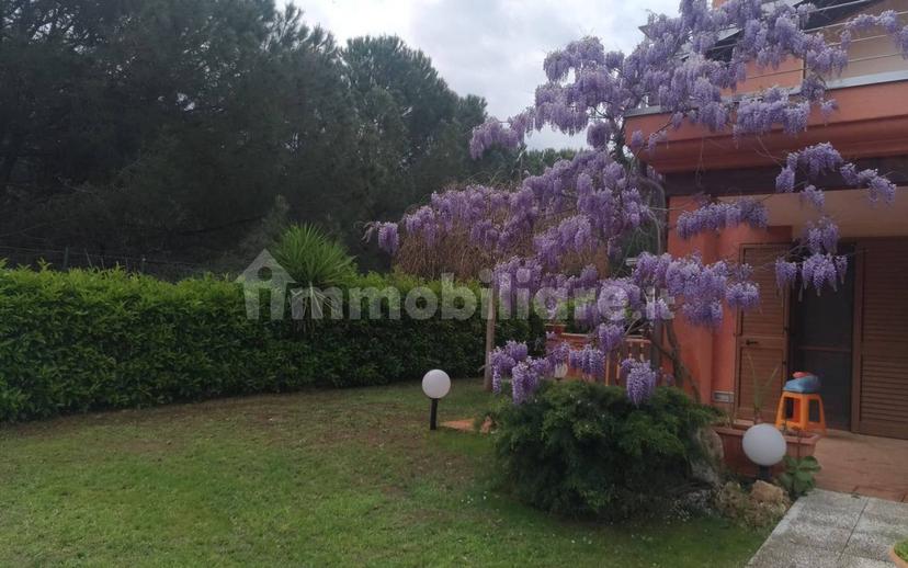 Villa unifamiliare via Catone, Lido, Policoro