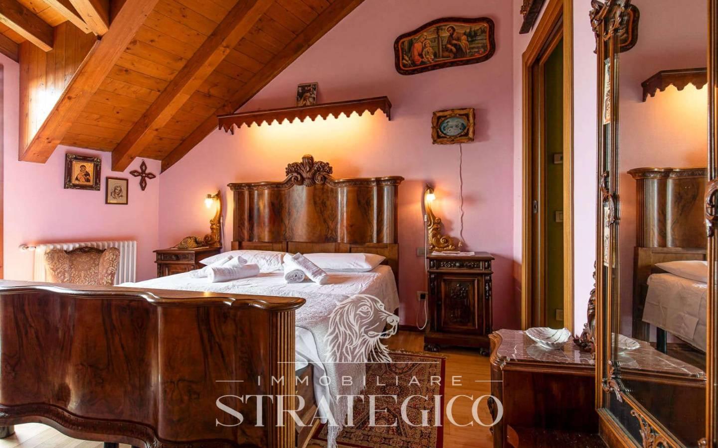 Mansarda vicolo Chiuso Riboni 10, Colazza