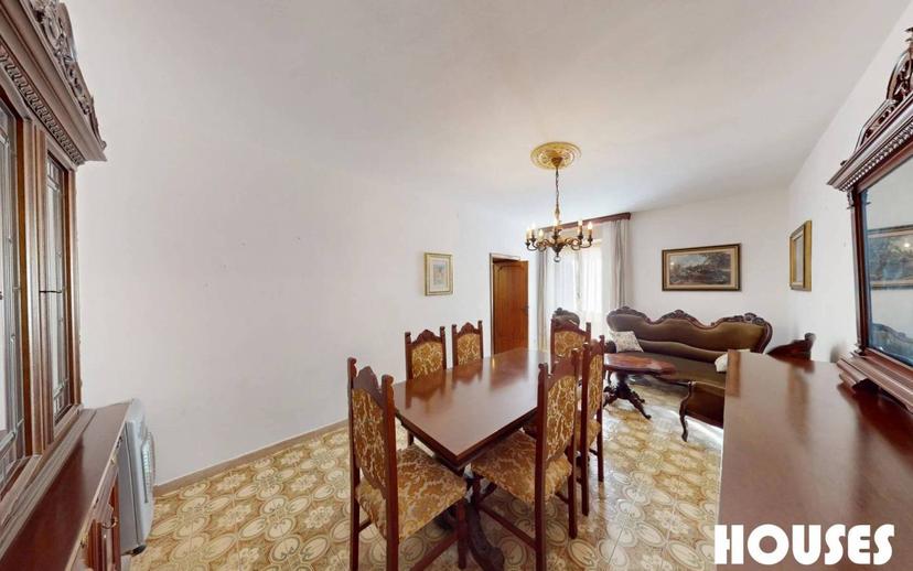 Terratetto unifamiliare via Roma, 150, Ploaghe — foto 3 di 54