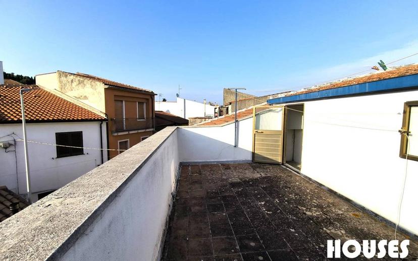 Terratetto unifamiliare via Roma, 150, Ploaghe — foto 5 di 54