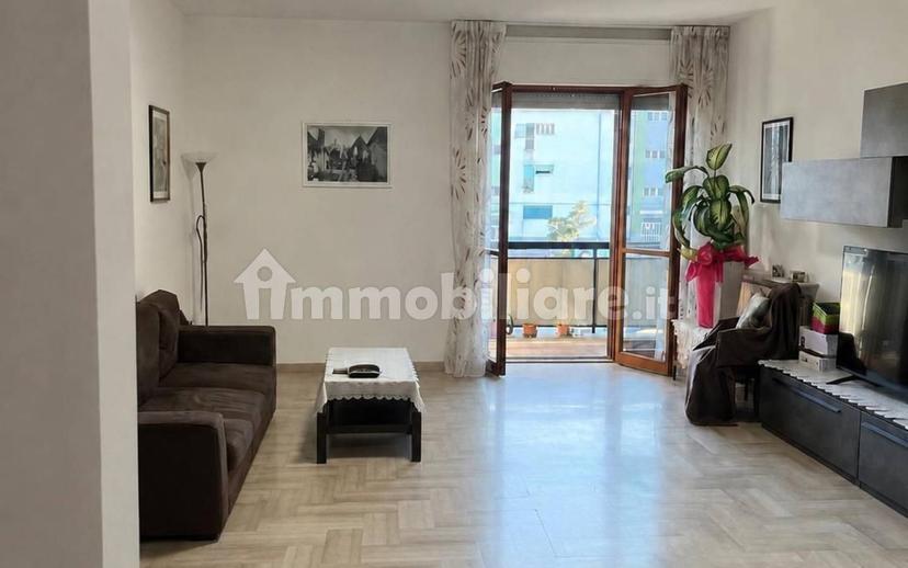 Appartamento piazzale Achille Cuonzo 5, Centro, Lanciano
