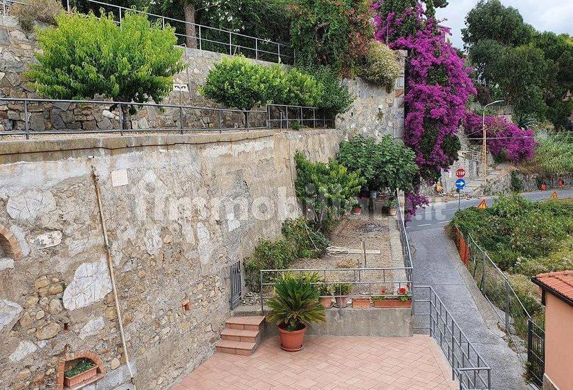 Bilocale salita Galleria 19, Centro, Taggia — foto 10 di 10