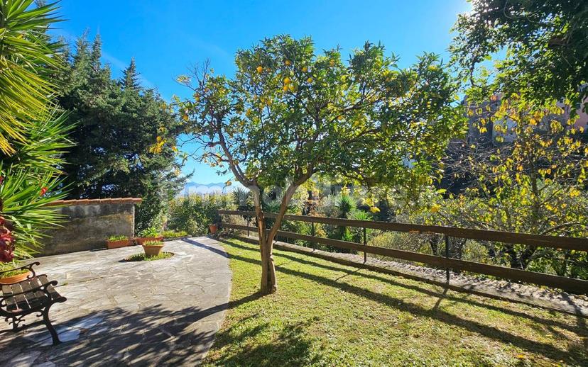 Villa bifamiliare via Cafaggio 11, Centro, Ameglia — foto 12 di 27
