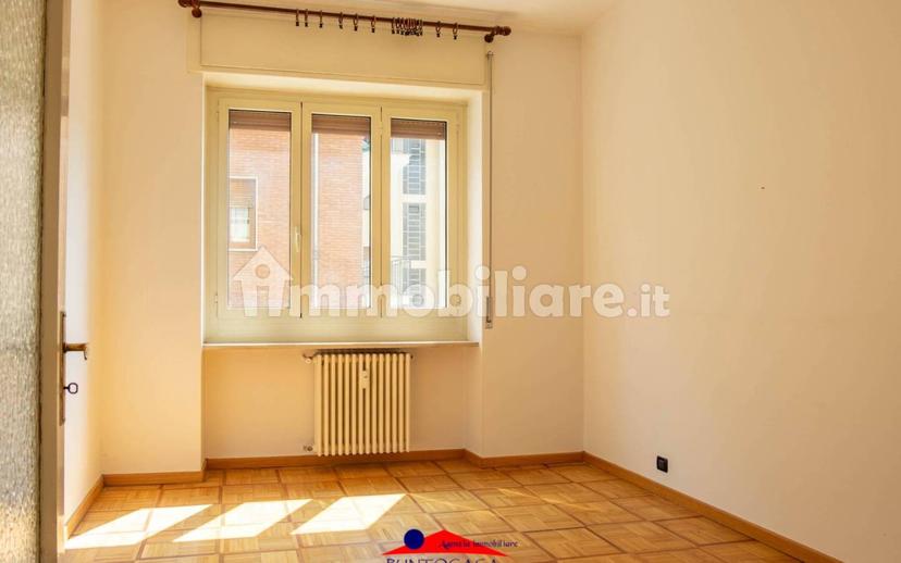 Trilocale viale Sarrea 5, Centro, Dronero — foto 13 di 18