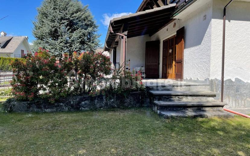 Villa bifamiliare via Melezzo Siberia, In Re, Craveggia — foto 4 di 35