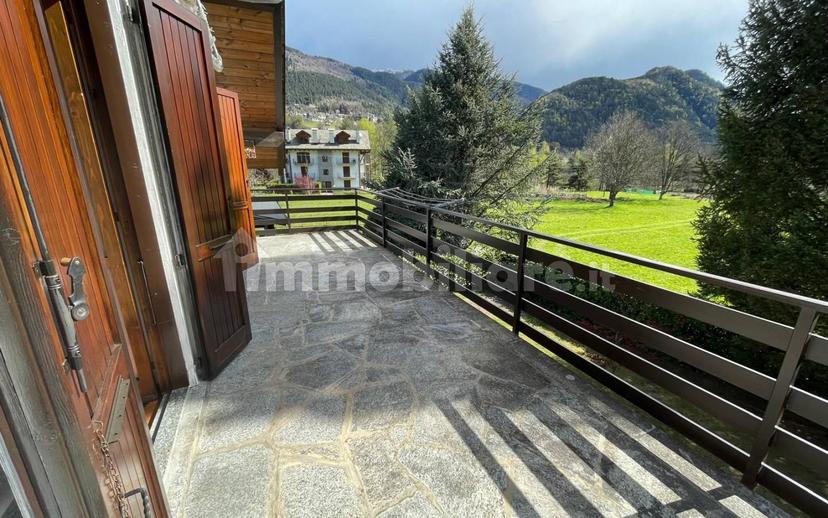 Villa bifamiliare via Melezzo Siberia, In Re, Craveggia — foto 14 di 35