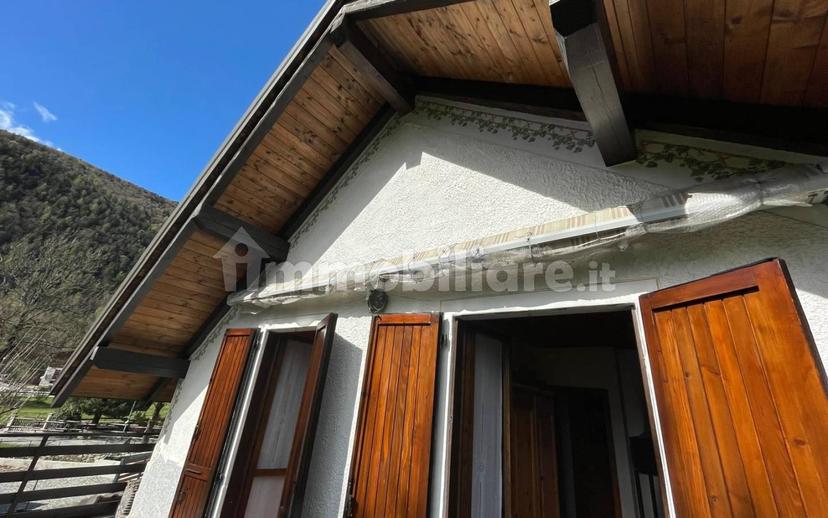 Villa bifamiliare via Melezzo Siberia, In Re, Craveggia — foto 26 di 35