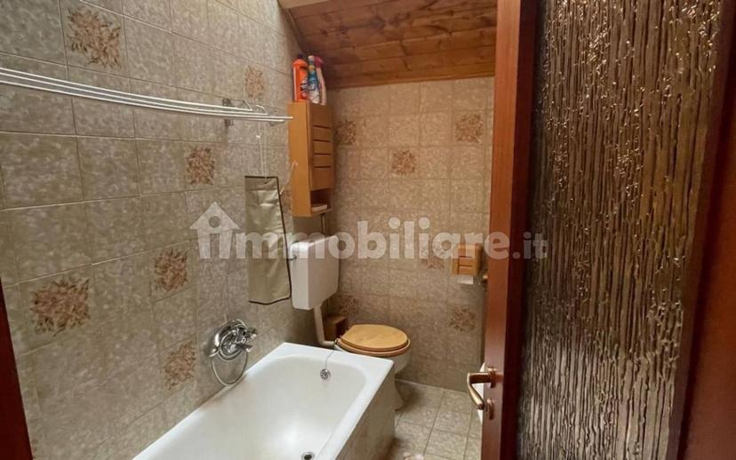 Villa bifamiliare via Melezzo Siberia, In Re, Craveggia — foto 12 di 35
