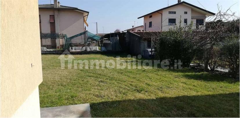 Terratetto unifamiliare 225 m², buono stato, Centro, Cordenons — foto 9 di 25